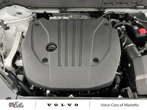 New 2026 Volvo XC90 B5 Core w/ Protection Package image 15