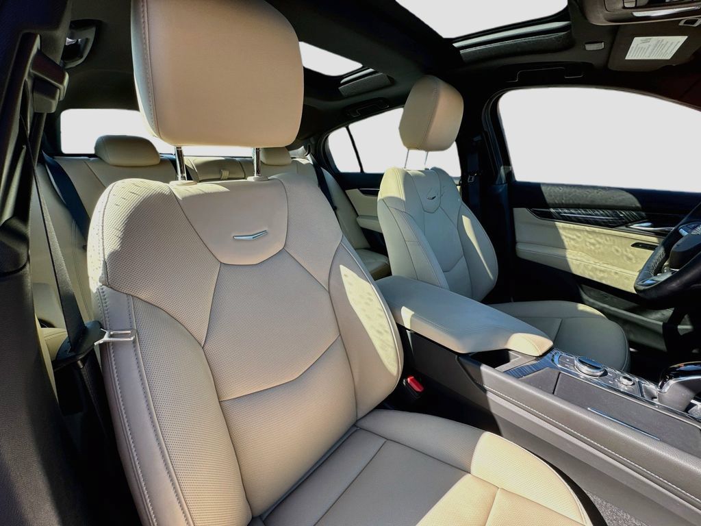 Used 2023 Cadillac CT5 Premium Luxury AWD/4WD image 28