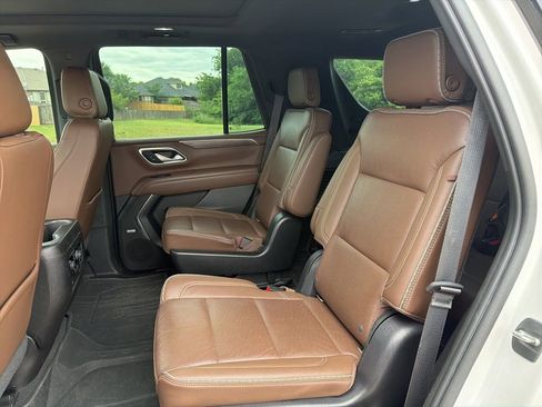Used 2021 Chevrolet Tahoe High Country AWD/4WD image 21