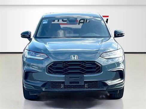 Used 2025 Honda HR-V Sport image 2