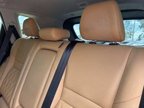 Used 2023 Nissan Rogue Platinum w/ Platinum Premium Package FWD image 15