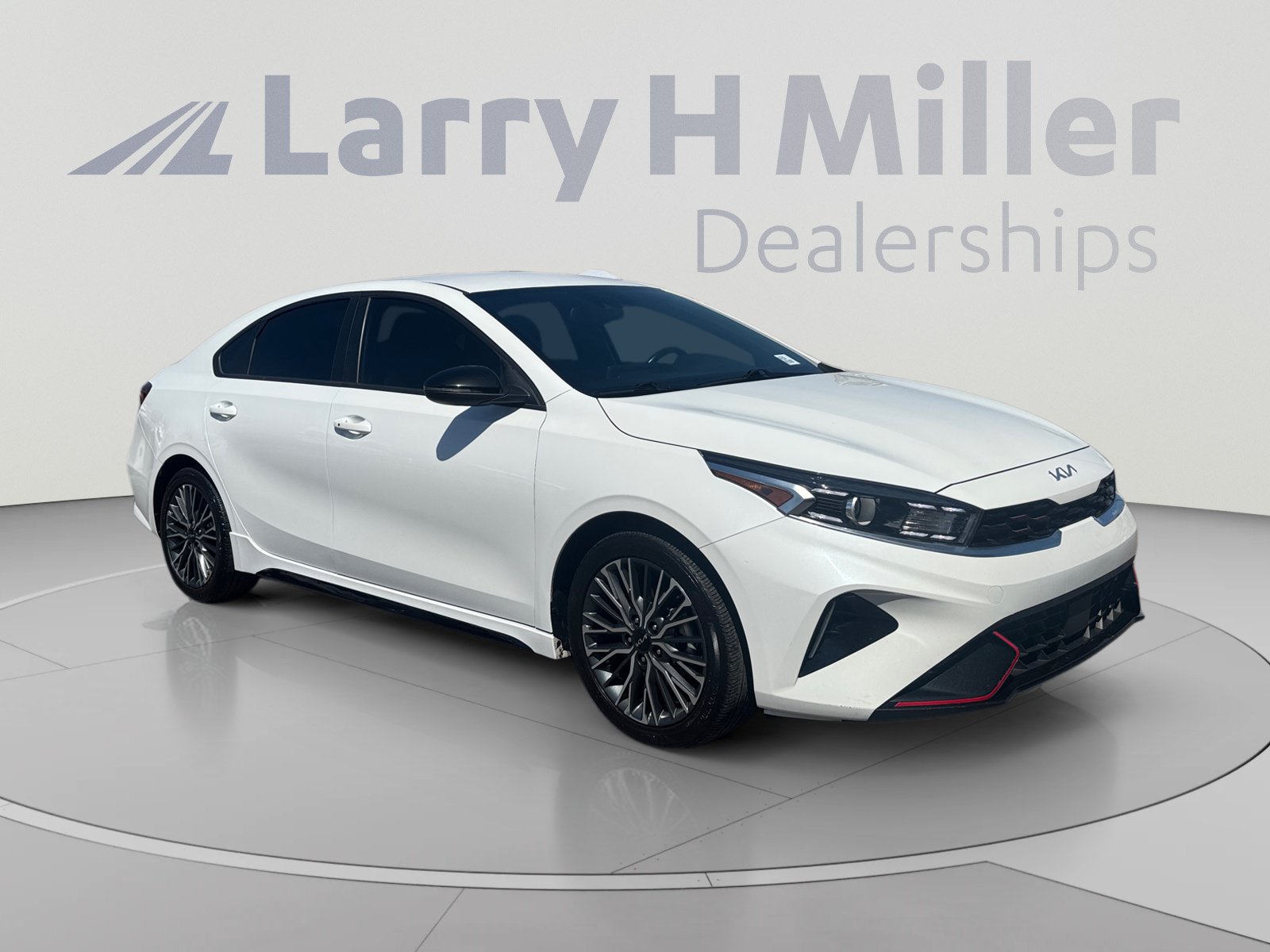 Used 2024 Kia Forte GT-Line FWD image 7