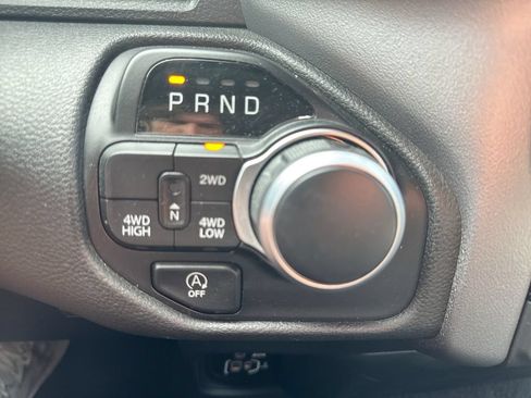 Used 2023 RAM 1500 Lone Star AWD/4WD image 23