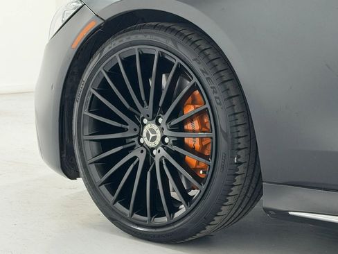 Used 2023 Mercedes-Benz S 580 4MATIC Sedan image 40