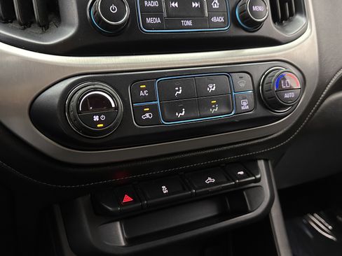 Used 2018 GMC Canyon SLE w/ SLE Convenience Package AWD/4WD image 15