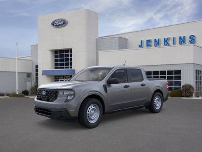 New 2025 Ford Maverick XL w/ Equipment Group 102A