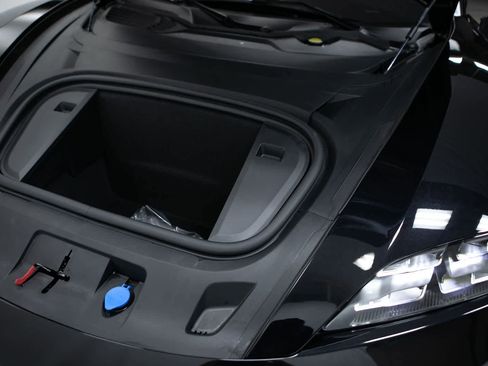 New 2026 Porsche Taycan AWD/4WD image 39