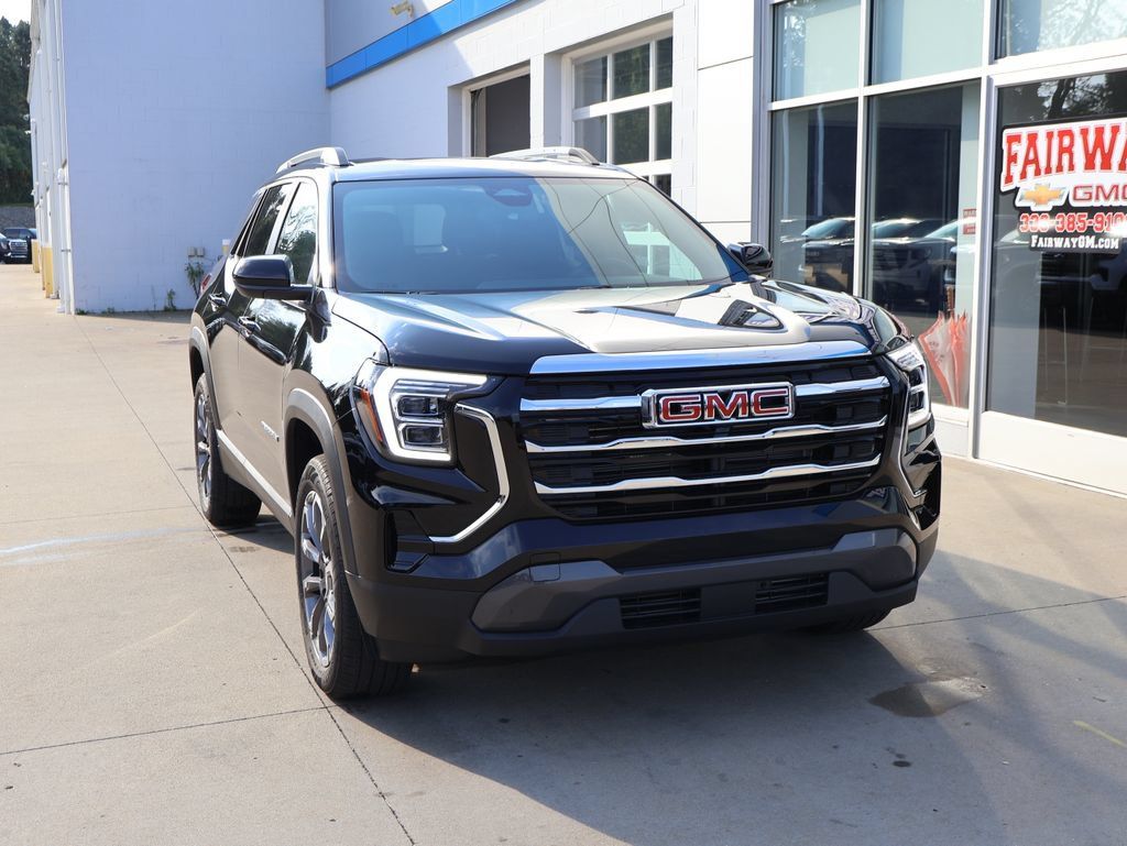 New 2027 GMC Terrain Elevation w/ Elevation Premium Package AWD/4WD image 2