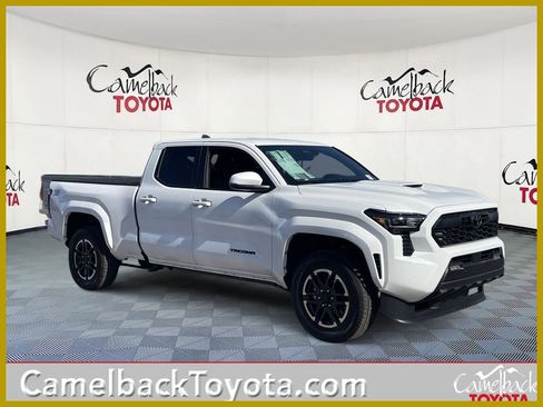 New 2025 Toyota Tacoma TRD Sport image 1