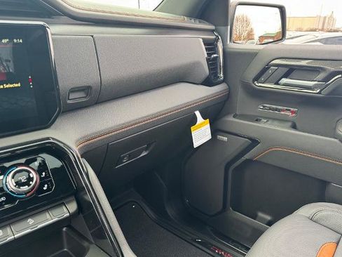 New 2026 GMC Sierra 1500 AT4 w/ AT4 Premium Package image 25