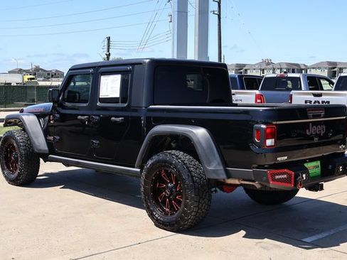 Used 2022 Jeep Gladiator Rubicon w/ Trailer Tow Package AWD/4WD image 4