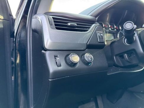 Used 2019 Chevrolet Tahoe LS image 15