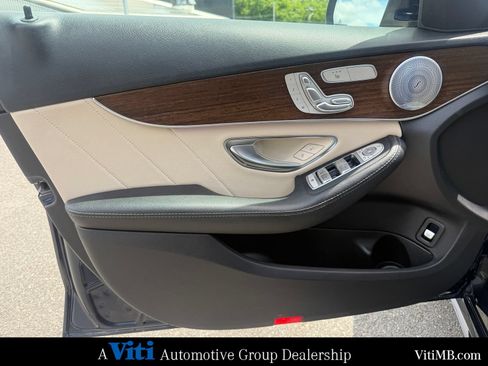 Used 2020 Mercedes-Benz C 300 4MATIC Sedan image 16