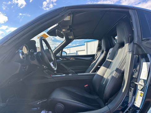 Used 2025 MAZDA MX-5 Miata RF Grand Touring RWD image 10