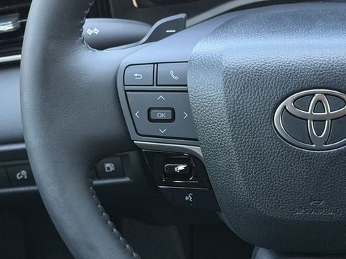 Used 2026 Toyota Camry XSE FWD image 13