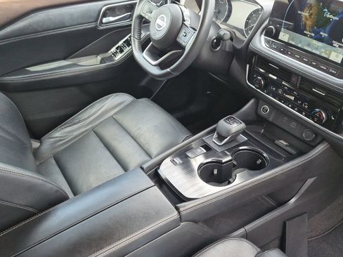 Used 2021 Nissan Rogue SL w/ Premium Package FWD image 15