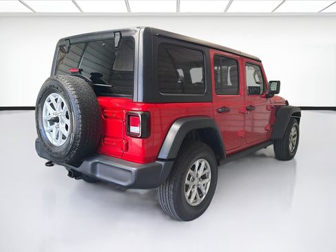 Used 2023 Jeep Wrangler Unlimited Sport AWD/4WD image 4