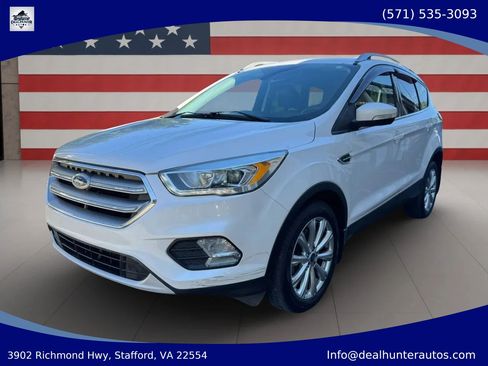 Used 2017 Ford Escape Titanium AWD/4WD image 1