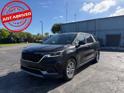 Used 2023 Kia Carnival LX