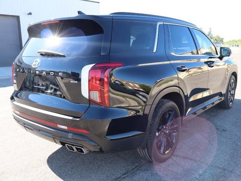 Used 2025 Hyundai Palisade XRT AWD/4WD image 3