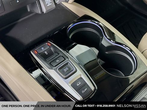 Used 2019 Honda Pilot Touring image 17