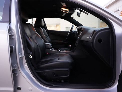 Used 2022 Dodge Charger SXT w/ Leather Interior Group image 23