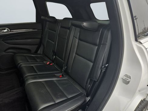 Used 2018 Jeep Grand Cherokee Overland image 13