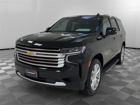 Used 2023 Chevrolet Tahoe High Country image 7