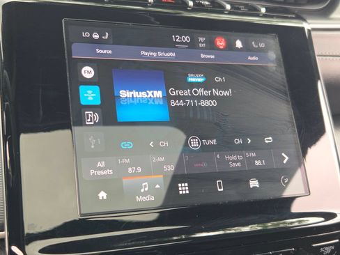 Certified 2023 Jeep Grand Cherokee Altitude AWD/4WD image 4