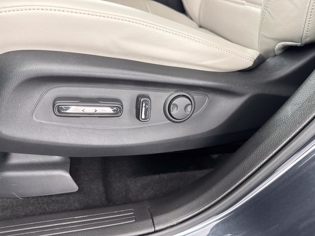 Used 2026 Honda CR-V EX-L image 33