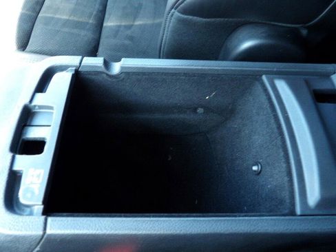 Used 2019 Jeep Grand Cherokee Altitude image 24