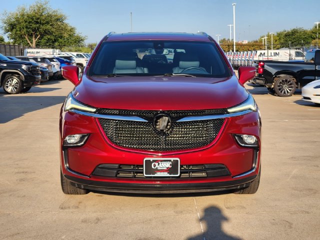 Used 2023 Buick Enclave Essence w/ Experience Buick Package FWD image 10