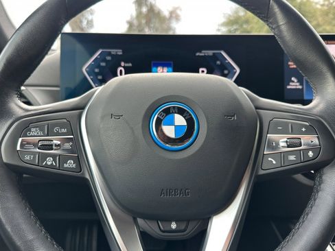 Certified 2023 BMW i4 eDrive35 image 28