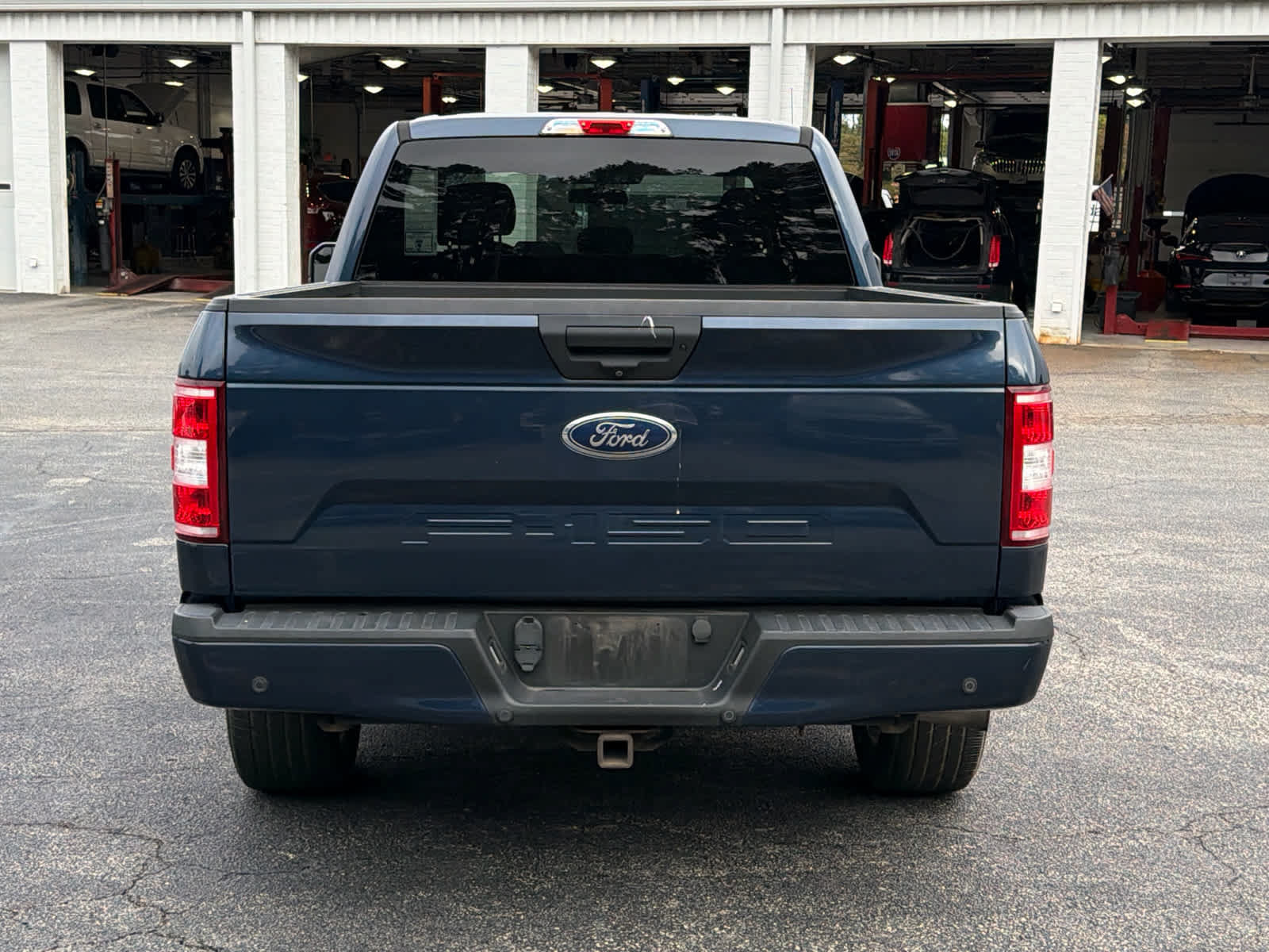 Used 2018 Ford F150 XL w/ Equipment Group 101A Mid AWD/4WD image 4