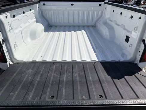 Used 2025 GMC Canyon Elevation RWD image 25