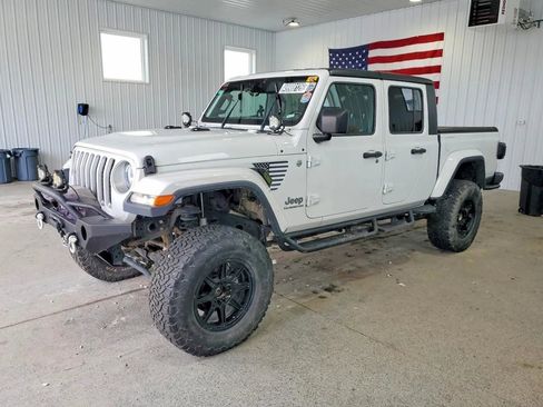 Used 2020 Jeep Gladiator Overland AWD/4WD image 1