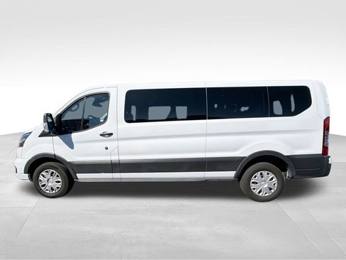 Used 2023 Ford Transit 350 XLT RWD image 5