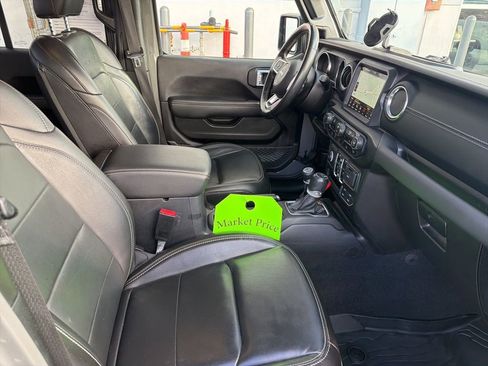 Certified 2021 Jeep Gladiator Overland w/ Popular Equipment Package image 20