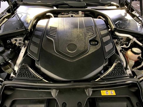 Used 2023 Mercedes-Benz S 580 4MATIC Sedan image 32