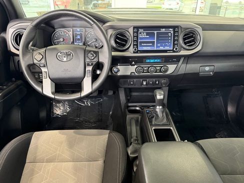 Certified 2023 Toyota Tacoma TRD Sport image 32