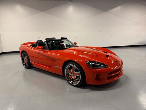Used 2008 Dodge Viper SRT-10 RWD image 12