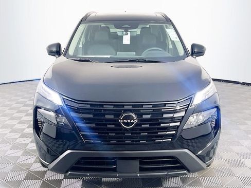 New 2026 Nissan Rogue SV FWD image 3