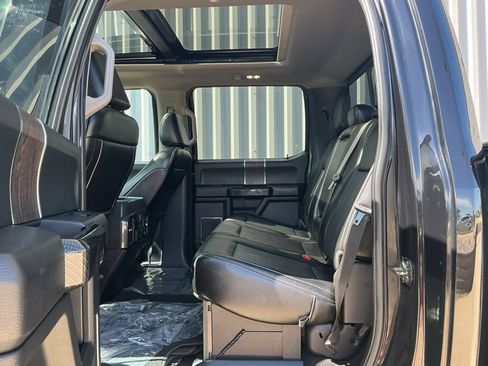 Used 2021 Ford F250 Lariat w/ Lariat Ultimate Package AWD/4WD image 20