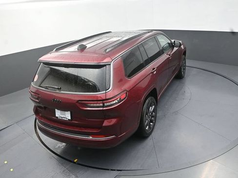 New 2026 Jeep Grand Cherokee L Limited AWD/4WD image 17