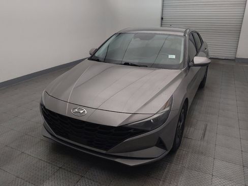 Used 2022 Hyundai Elantra SEL w/ Convenience Package image 15