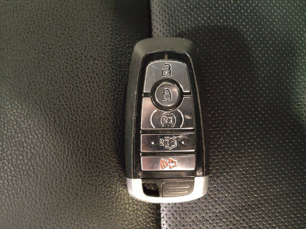 Used 2021 Ford Explorer Limited w/ Equipment Group 301A RWD image 32