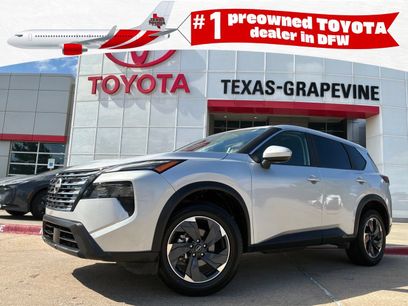 Used 2025 Nissan Rogue SV