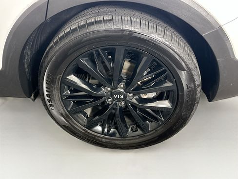 Used 2020 Kia Telluride SX FWD image 11