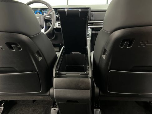 Used 2026 Hyundai Santa Fe SEL FWD image 24