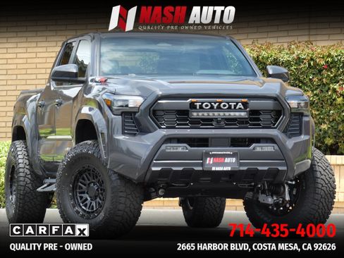 Used 2026 Toyota Tacoma SR5 AWD/4WD image 1